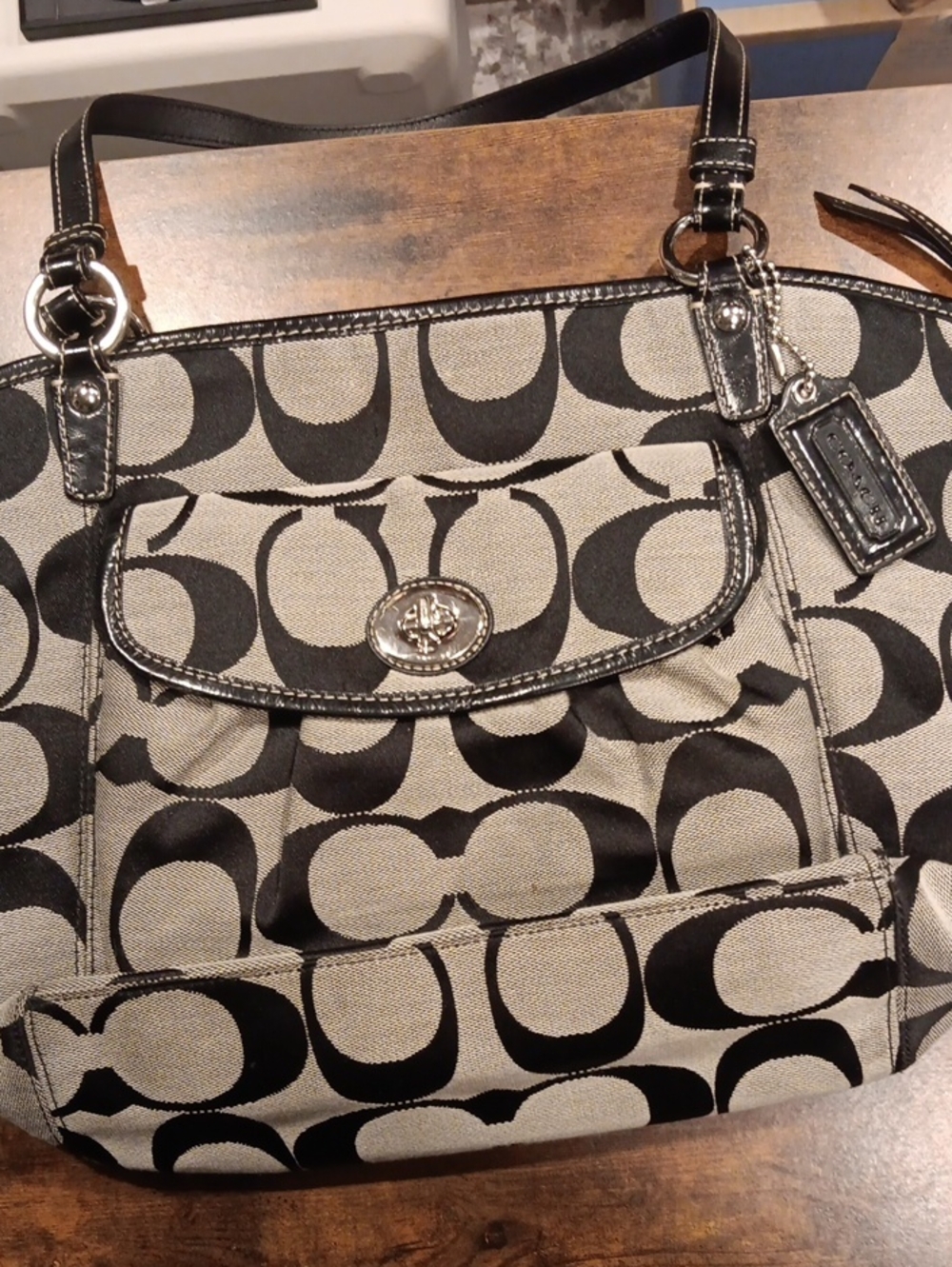 Y2K Vintage Coach Leah Signature Shoulder Tote Bag Style No.B1068-F14659
